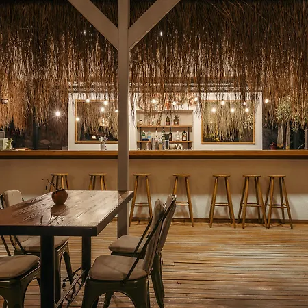 Boho Garden Hotel *